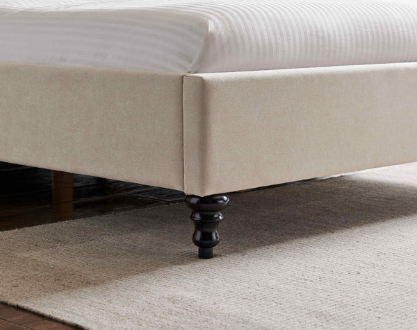 Rosa Bedframe